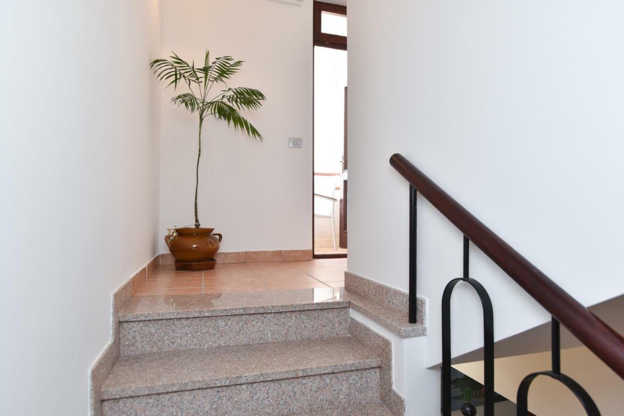 Guest House Jedro Petrovac Bagian luar foto